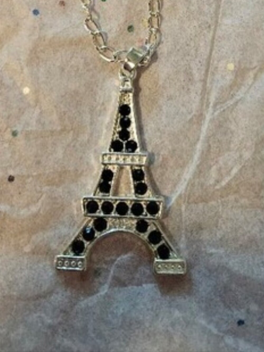 BRAND NEW ** Eiffel Tower Pendant Necklace in Silver with Black Stones